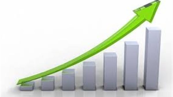 معلومات الوزراء: توقعات بنمو إجمالي الناتج المحلي الحقيقي لمصر بنسبة 5.5% بالعام الحالي