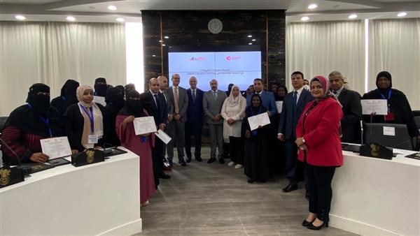 جهاز تنمية المشروعات يدرب السيدات في غرب أسوان على الحرف اليدوية وريادة الأعمال