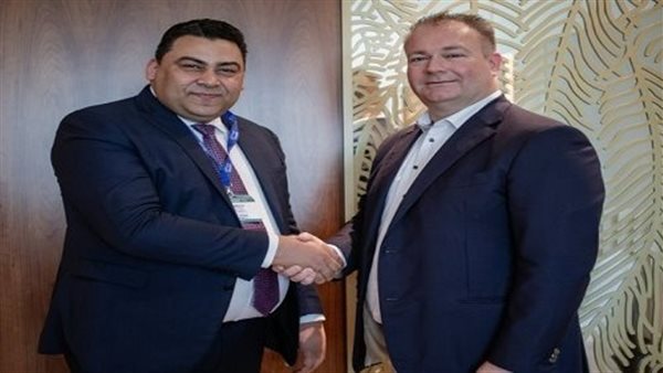 المصرية للاتصالات تعلن بدء تشغيل أول مركز تبادل لحركة الإنترنت EG-IX في مصر 