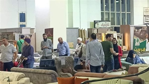 إقبال جماهيري على معرض صنع في دمياط ومبيعات وتعاقدات بملايين الجنيهات