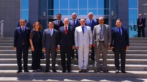 رئيس منطقة كولون الاقتصادية ببنما يزور منطقة السخنة المتكاملة