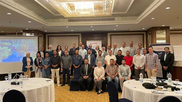 جهاز تنمية المشروعات يدعم المشروعات الصغيرة العاملة فى الصناعات الكيماوية والتعبئة والتغليف