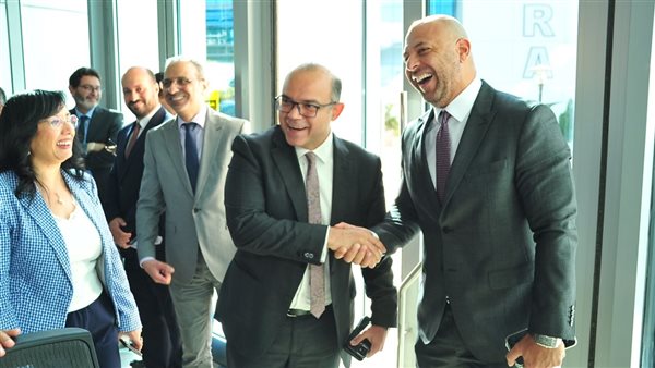 البورصة المصرية تقوم بتكريم الدكتور محمد فريد صالح تقديراٌ لجهوده في تطوير سوق الأوراق المالية المصري