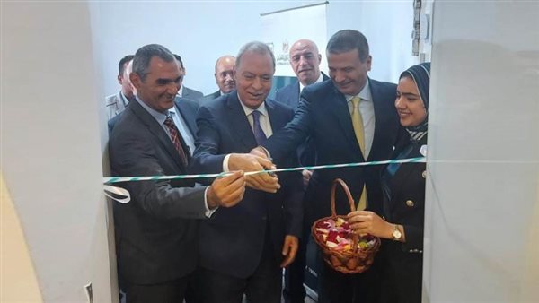 رئيس البنك الزراعي يفتتح أحدث مراكز خدمات تطوير الأعمال ببنها 