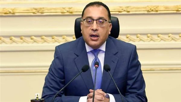 مدبولي: علاوة استثنائية للعاملين بالدولة.. وزيادة الحد الأدني للأجور لـ3000 جنيه