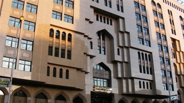 خبراء: رفع «الاحتياطي الإلزامي» للسيطرة على التضخم وعدم الضغط على موازنة الدولة