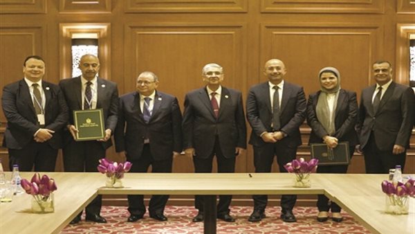 اورنچ مصر تكشف رحلتها نحو 