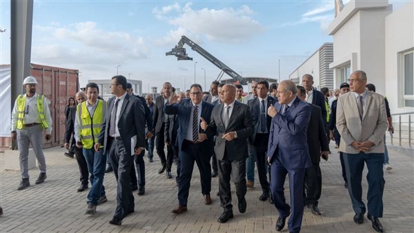 وزير النقل يعلن عن الافتتاح التجريبي لمشروع 
