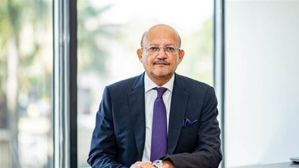 بنك قناة السويس يحصد جائزة أفضل رئيس تنفيذي لعام 2022 من انترناشيونال فاينانس البريطانية