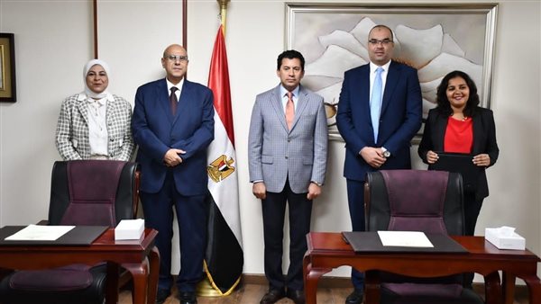 بنك التنمية الصناعية يعزز ريادة الأعمال بالتعاون مع جامعتى النيل وبدر واتحاد الصناعات