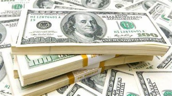 الدولار يسجل 27 جنيه فى بعض البنوك