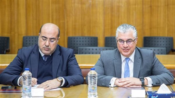 اقتصادية قناة السويس تناقش رقمنة خدمات المستثمرين مع البنك الأوروبي EBRD