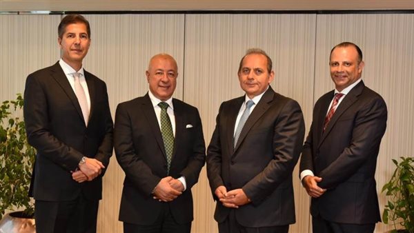 «البنك الأهلي» الأول في السوق المصرفية المصرية كوكيل للتمويل ومرتب رئيسي ومسوق للقروض المشتركة