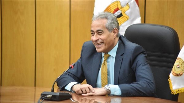 القوى العاملة: إجازة بأجر كامل للقطاع الخاص بمناسبة عيد العمال.. الخميس المقبل