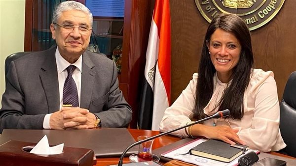 فوز مشروع محطة كهرباء جنوب حلوان بجائزة عبداللطيف يوسف الحمد التنموية في الوطن العربي