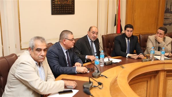  الشعبة العامة للمستلزمات الطبية: نؤكد ثقتنا التامة في قدرة القيادة السياسية والحكومة علي حل مشكلات القطاع