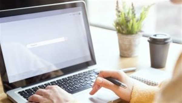 كيف تخفي المجلدات وتظهرها وتعرضها في Windows 11 ؟