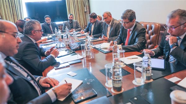 مباحثات مكثفة لاقتصادية قناة السويس والشركات الهندية لإقامة مشروعات للوقود الأخضر