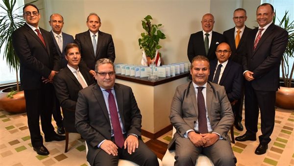البنك الأهلي المصري يقتنص 22 جائزة دولية من EMEA Finance