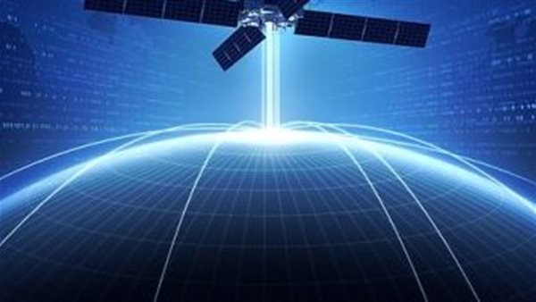 دبى تستعد لإطلاق قمر صناعى بصاروخ 