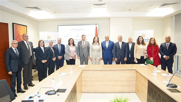 وزيرة التخطيط تشهد توقيع بروتوكول تعاون بين جهاز تنمية المشروعات مع البنك الزراعي