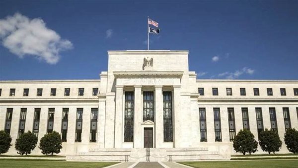 بلومبرج: توقعات باستئناف رفع الفيدرالي الأمريكي لأسعار الفائدة في اجتماع يوليو