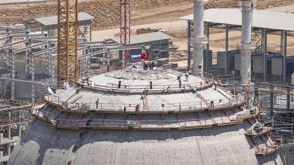 الانتهاء من صب قبة الاحتواء الداخلية في المجموعة الأولى في محطة أكويو النووية