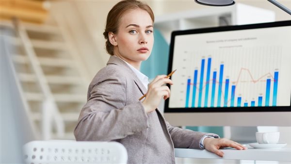 «أصداء بي سي دبليو»: الشباب العربي يفضلون العمل في القطاع الخاص على الوظائف الحكومية