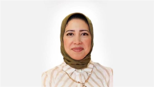 خبيرة مصرفية: اصدار الأهلي ومصر للشهادات الدولارية يعزز موارد العملة الأجنبية