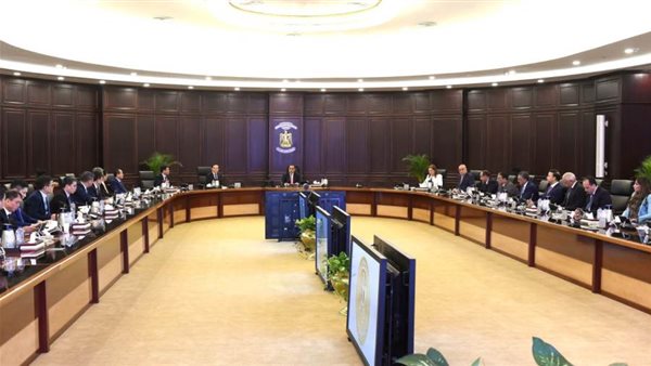 مدبولي يلتقي نائب رئيس وزراء فيتنام بحضور نائب محافظ البنك المركزي