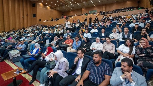  665 مشروع بحثي من طلاب 60 جامعة مصرية و100 مدرسة من 25 محافظة يتنافسون في الملتقى الــ 16