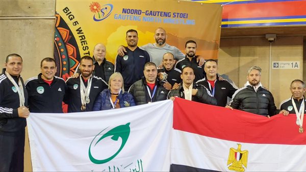  شريف فاروق يكرم 