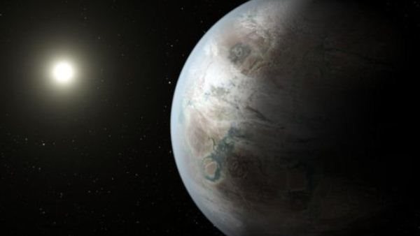 تصوير بقعة نبتون المظلمة من الأرض لأول مرة