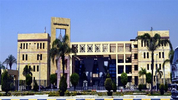 الإسكان: مهلة عام للأندية لاستخراج التراخيص وتنفيذ المنشآت بالمدن الجديدة