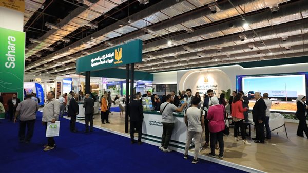  الزراعي المصري يستعرض أحدث برامجه التمويلية لتنمية القطاع الزراعي وتحقيق التنمية الريفية بمعرض صحارى
