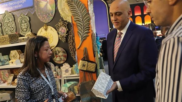  رحمي: تطوير التجمعات الإنتاجية التراثية بإبداعات شباب الخريجين وتراثنا ملتقى للتصدير والتدريب