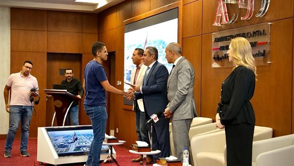 قبول طلبة الصعيد بالجامعات الأجنبية بالعاصمة الإدارية الجديدة