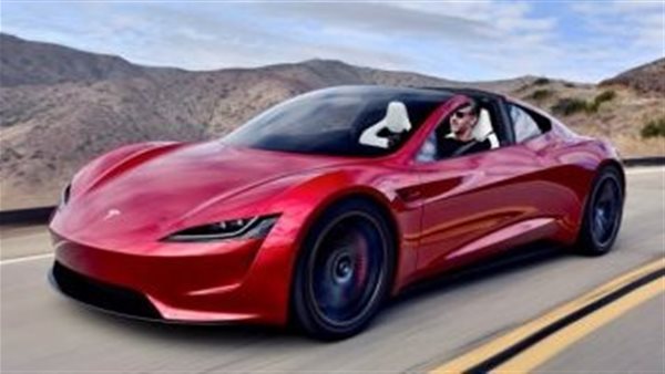 تسلا تخضع للتحقيقات بسبب بطارية سياراتها.. تفاصيل