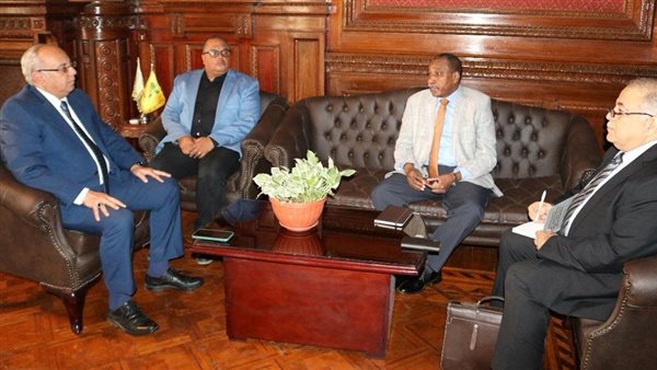 بحوث الصحراء والمنظمة العربية للتنمية الزراعية يبحثان سبل التعاون المشترك