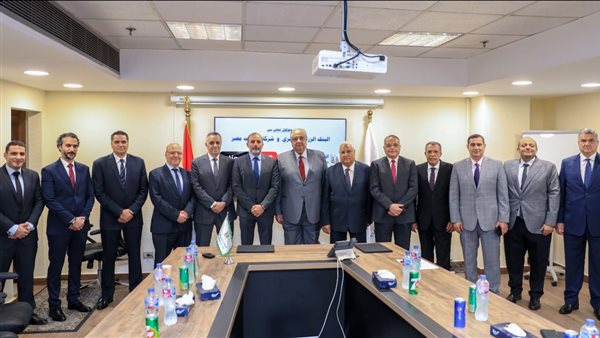 البنك الزراعي يوقع بروتوكول تعاون مع اتصالات من e& مصر