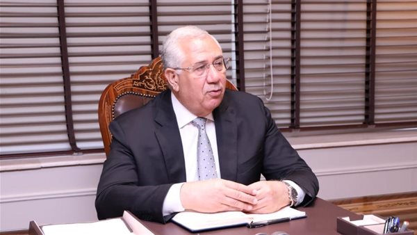 وزير الزراعة: الإفراج عن 121 ألف طن اعلاف بـ 60 مليون دولار خلال أسبوع