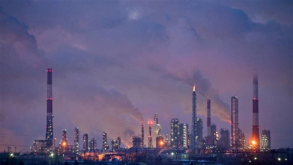 تقارير: زيادة صادرات الوقود الروسي تدعم إنتاج النفط الخام