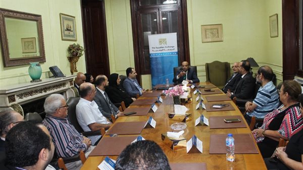 رئيس البورصة يلتقي بقيادات شركات الوساطة بالإسكندرية