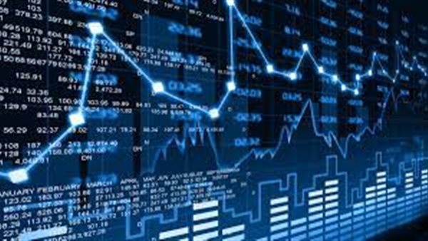 خبير اقتصادي: مواجهة الأزمة الاقتصادية تستلزم تنشيط الصناعة وتحقيق مرونة في سعر الصرف 