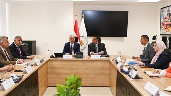 وزير الري والتنمية المحلية يتابعان تجهيز مراكز الشبكة الوطنية لخدمات الطوارئ