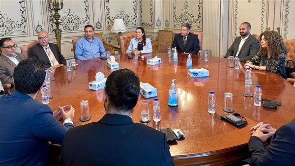 ياسمين خميس: ملتزمون بإدارة أعمالنا بطريقة مستدامة والحفاظ على البيئة 