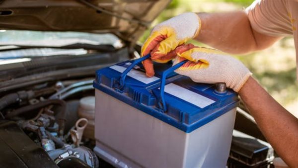 كيف تحافظ على بطارية سيارتك في الشتاء؟