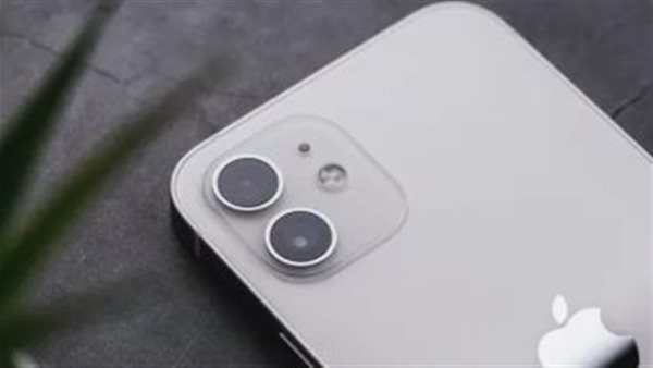 طريقة حماية رسائلك وصورك في iPhone من التجسس