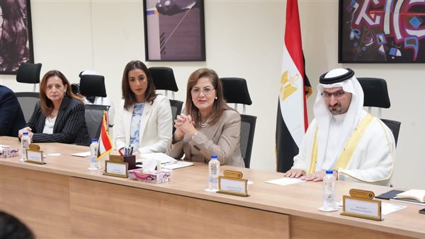 وزيرة التخطيط تبحث سبل التعاون المشترك مع وفد وزاري بحريني رفيع المستوى 
