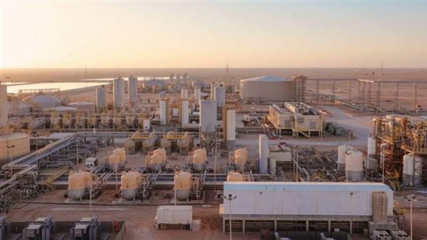 سلطنة عُمان تستثمر 5.84 مليار دولار في قطاع النفط والغاز